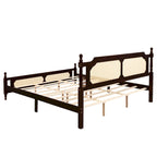 Lit en bois avec tête de lit et pied de lit en rotin, lit plateforme King size à profil bas avec plateforme de lit centrale améliorée